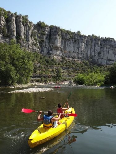 canoe-kayak-en-ardeche-avec-kayacorde-1518-m